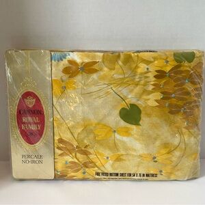Vintage Old Stock Cannon Royal Family Full Fitted Sheet Percale Yellow Floral